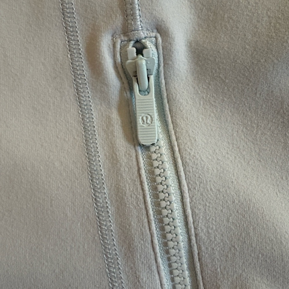 Lululemon Define Jacket Luon ~ Size 12 ~ Sheer Blue - Picture 3 of 13